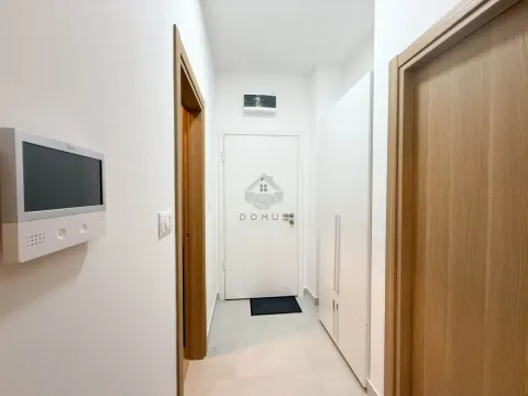 Rent, one bedroom apartment, 37m², Zabjelo, Podgorica - image 9
