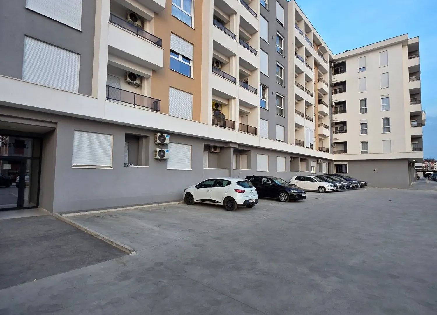 Izdavanje, jednosoban stan, 46m², Zabjelo, Podgorica