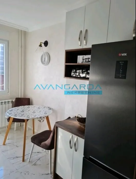 Sale, apartment, 59m², Banovo Brdo, Beograd