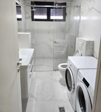 Rent, three bedroom apartment, 130m², Dalmatinska ulica, Podgorica - image 4