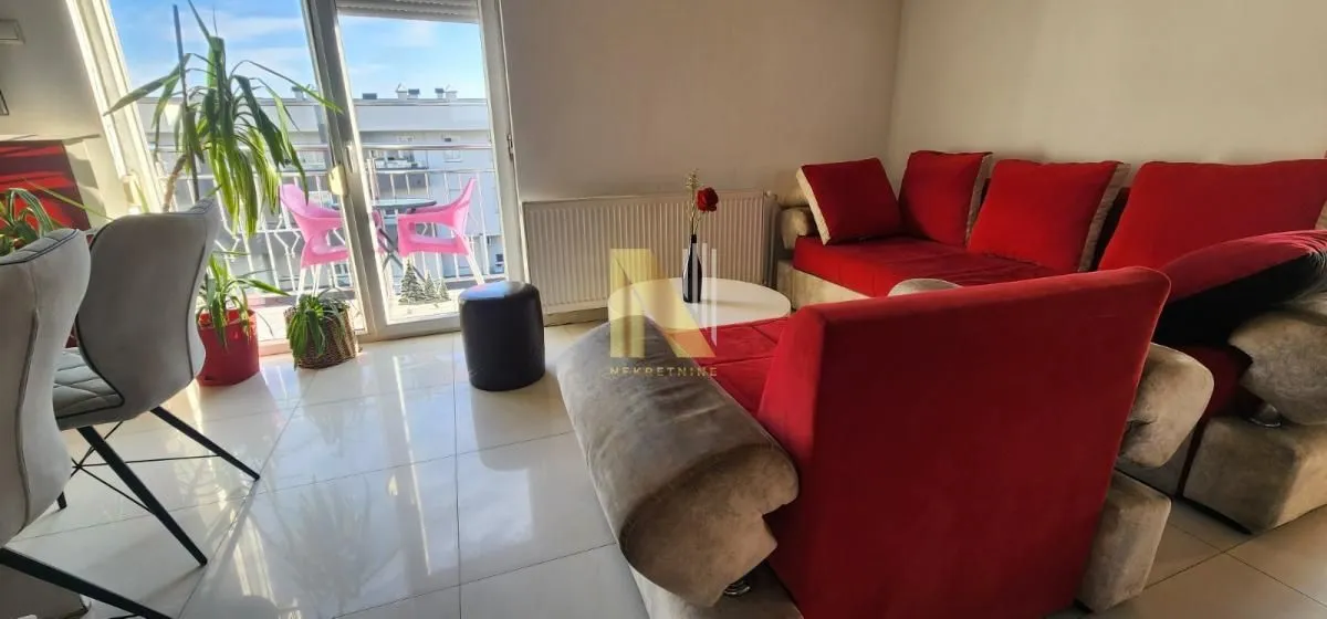 Izdavanje, trosoban stan, 60m², Petrovaradin, Novi Sad