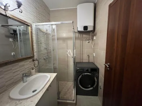 Prodaja, jednosoban stan, 47m², Pod Kuk, Tivat - image 9