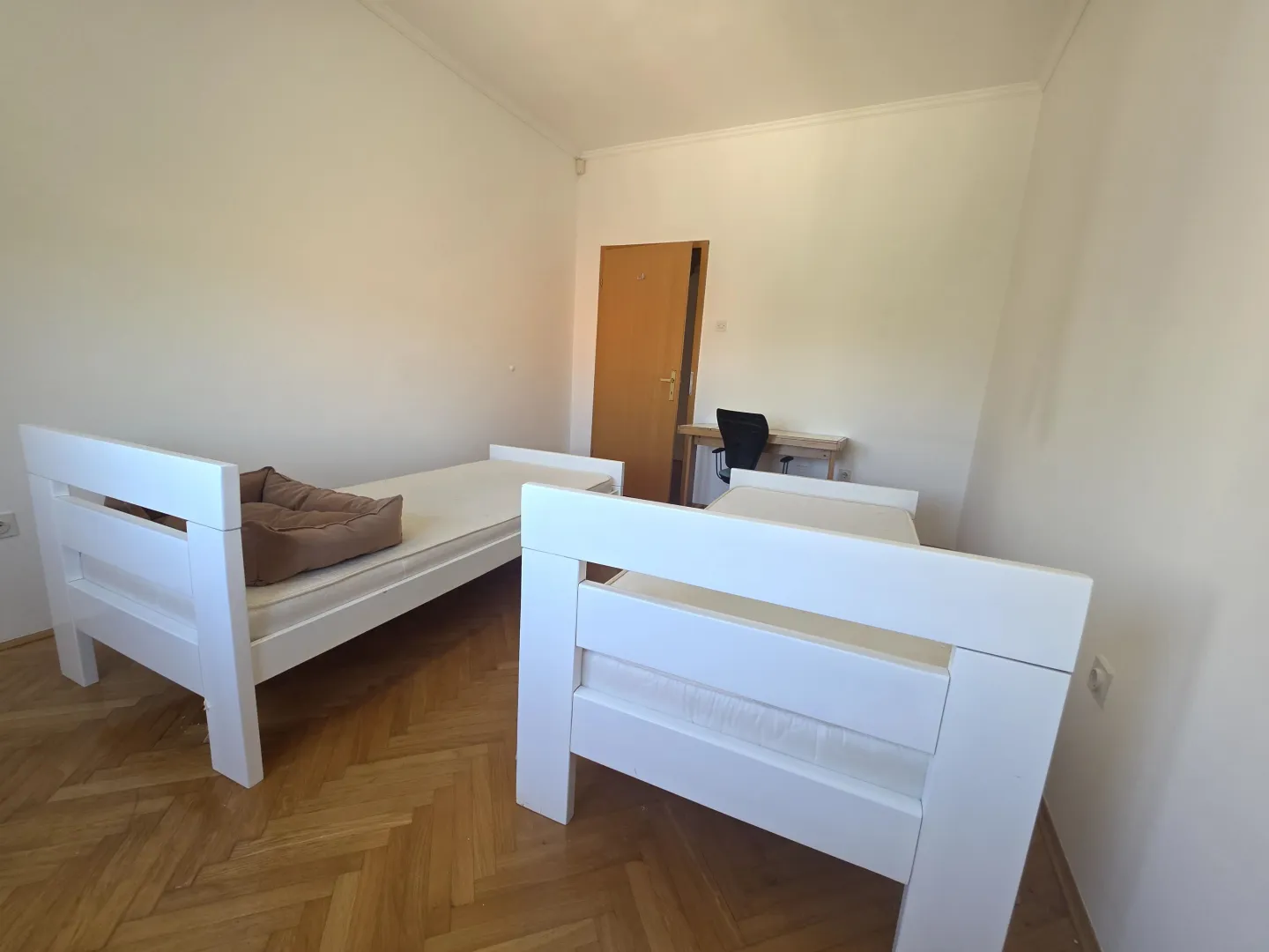Rent, three bedroom apartment, 130m², Preko Morače, Podgorica