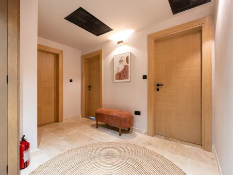 Prodaja, kuća, 374m², Drobni pijesak, Budva - image 28