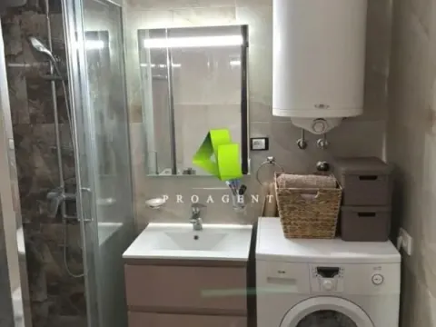 Rent, two bedroom apartment, 60m², Medijana, Niš - image 8