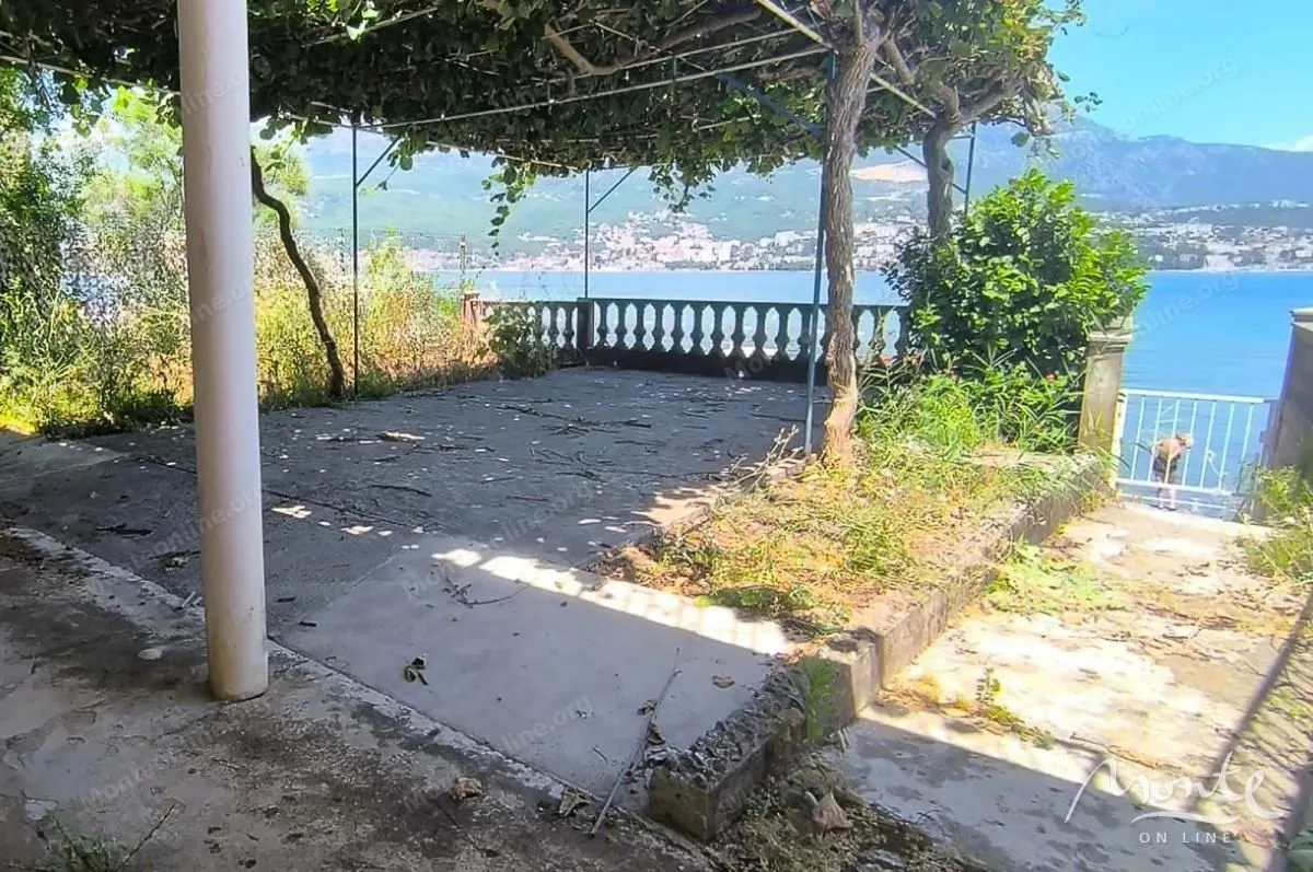 Prodaja, kuća, 120m², Herceg Novi, Crna Gora