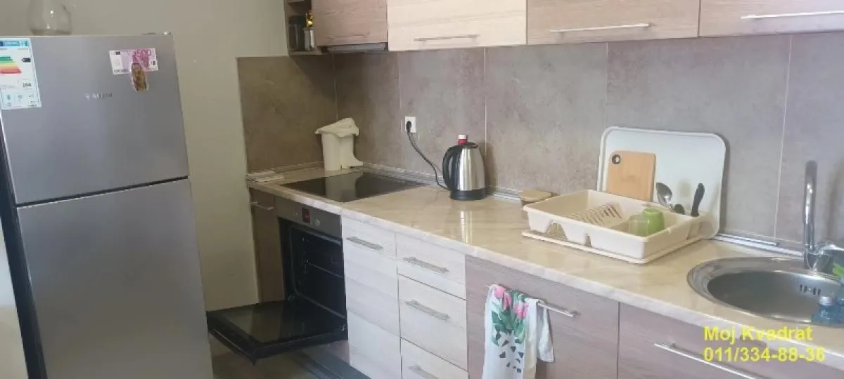 Izdavanje, stan, 118m², Đeram Pijaca, Beograd