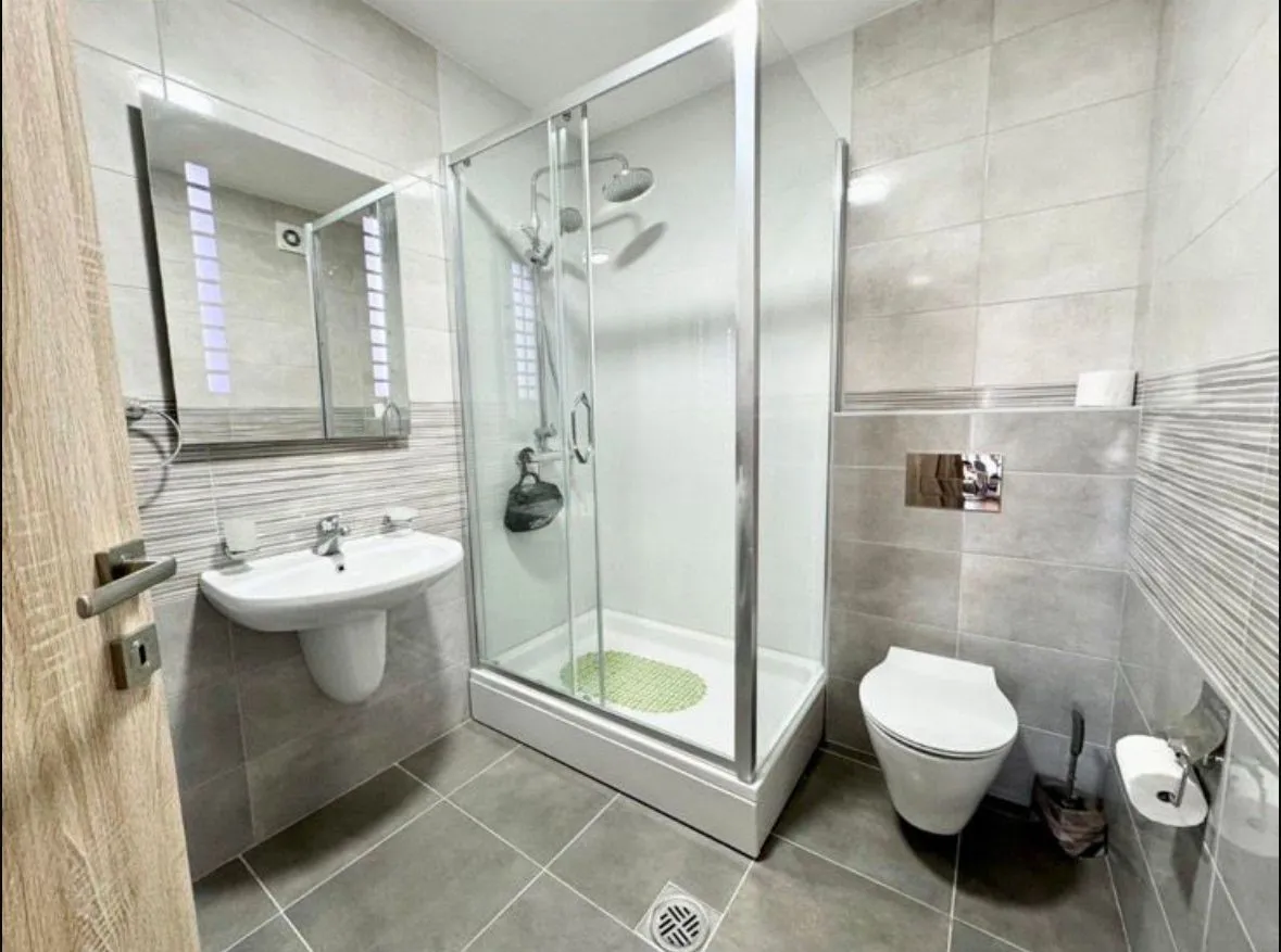 Izdavanje, dvosoban stan, 75m², Ljubović, Podgorica
