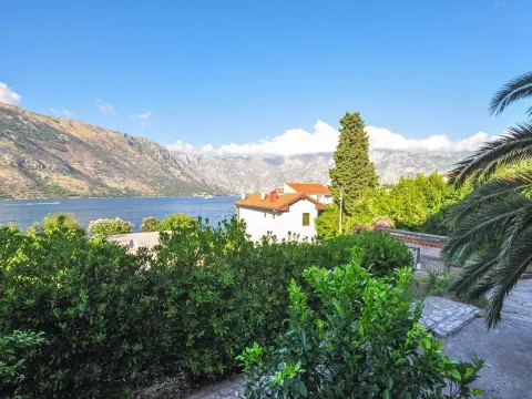 Prodaja, dvosoban stan, 104m², Stoliv, Kotor - image 15