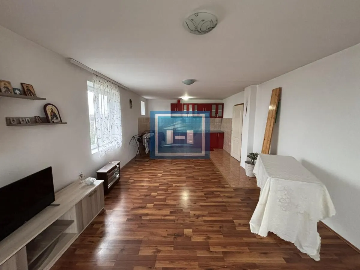 Prodaja, kuća, 194m², Ribare, Jagodina