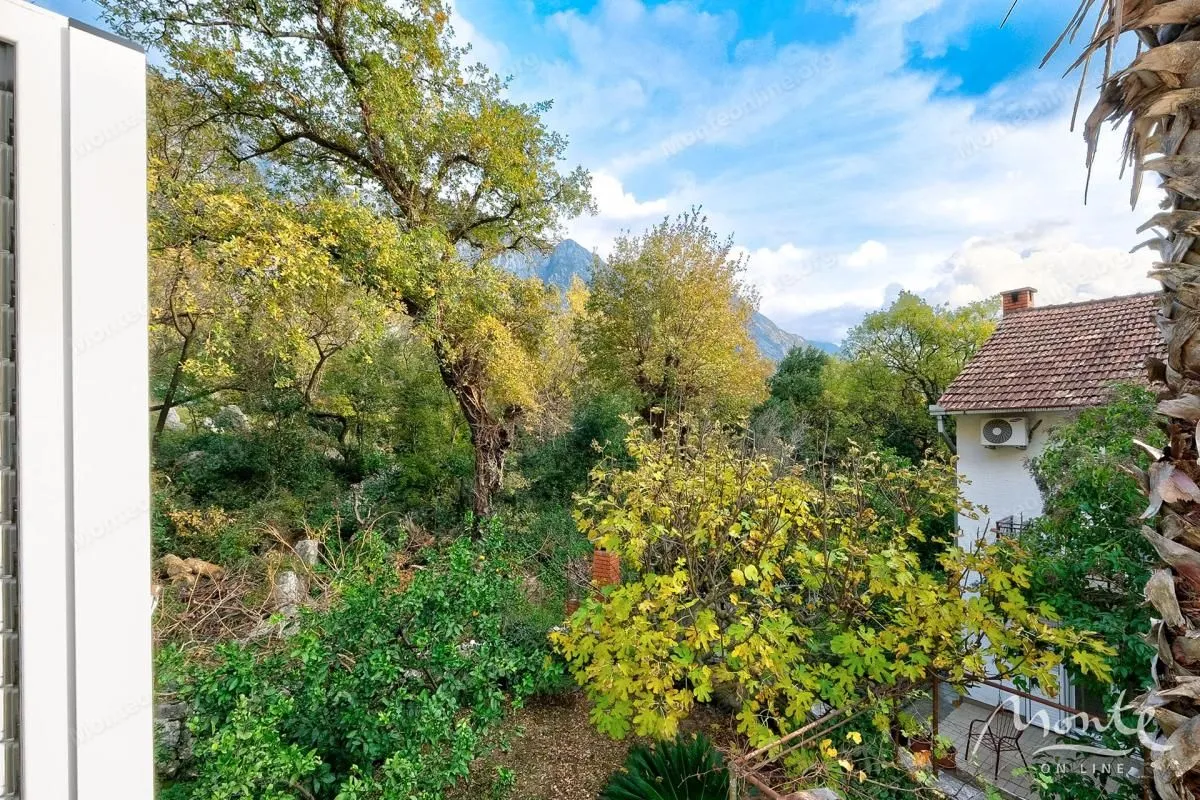 Prodaja, kuća, 67m², Orahovac, Kotor