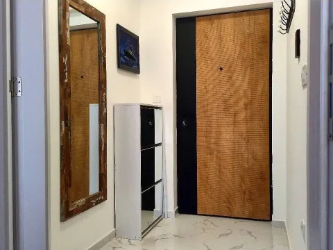 Izdavanje, jednosoban stan, 46m², Podkošljun, Budva - image 6