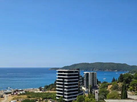 Prodaja, dvosoban stan, 67m², Bečići, Budva - image 1