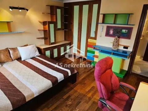 Rent, apartment, 200m², Novi Beograd Blok 1 Fontana, Novi Beograd Sve Podlokacije - image 18
