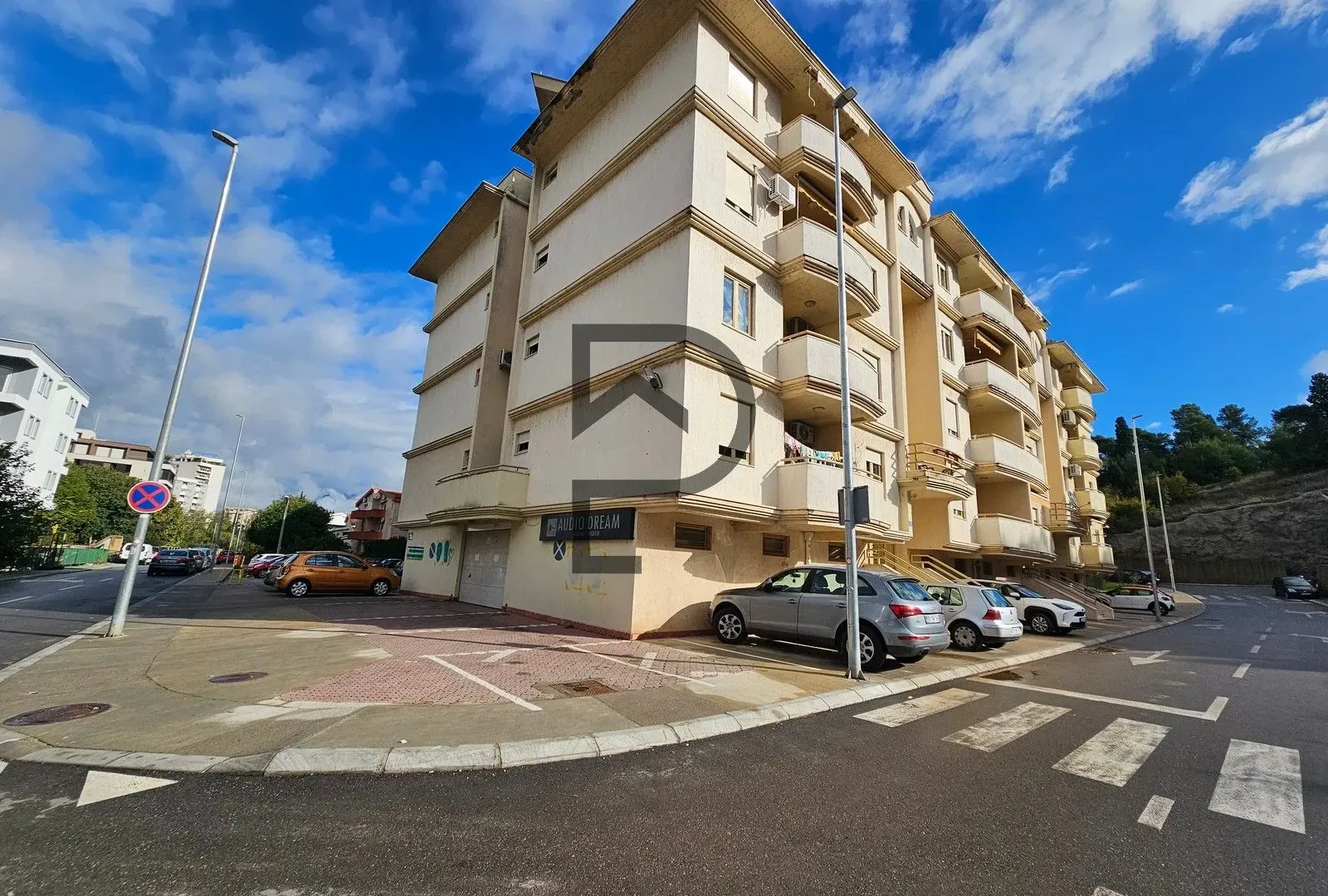 Rent, apartment, 66m², Vezirov Most, Podgorica