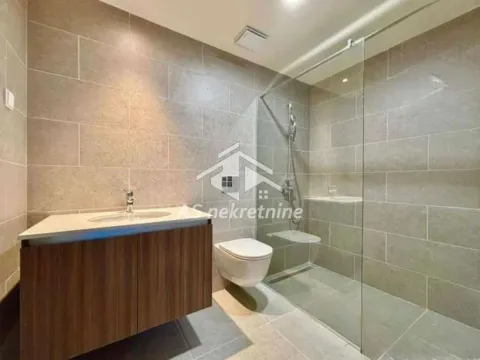 Rent, three bedroom apartment, 73m², Savski Venac, Beograd - image 18