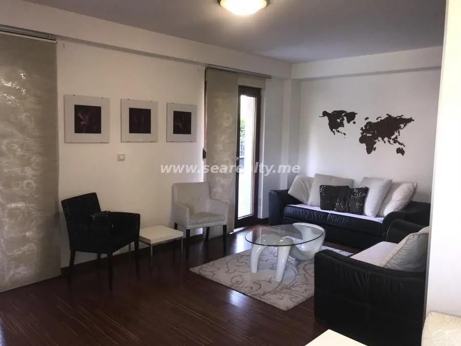 Rent, apartment, 72m², Gorica C, Podgorica