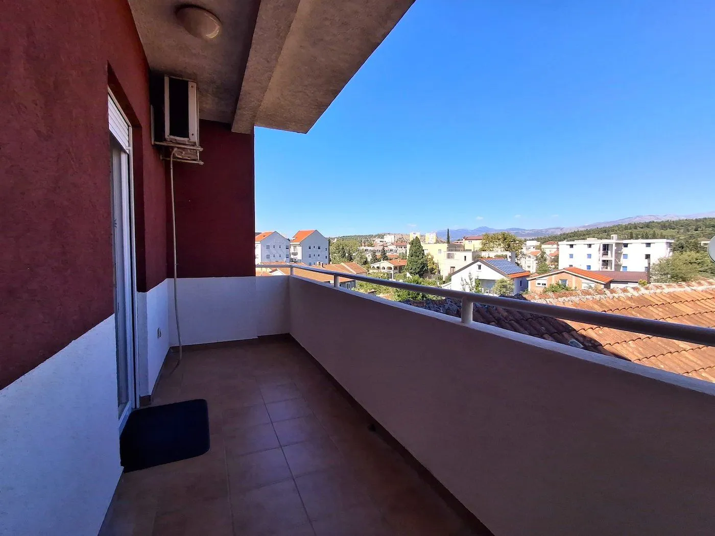 Prodaja, stan, 74m², Drač, Podgorica