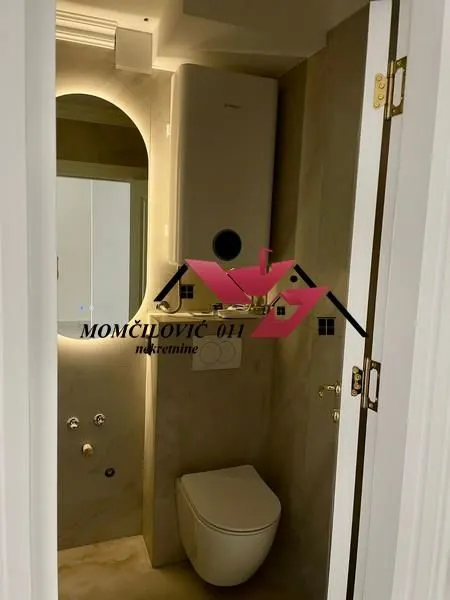 Sale, two bedroom apartment, 43m², Južni Bulevar, Vračar Sve Podlokacije