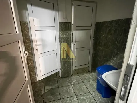Rent, office space, 1731m², Bački Petrovac, Novi Sad - image 17