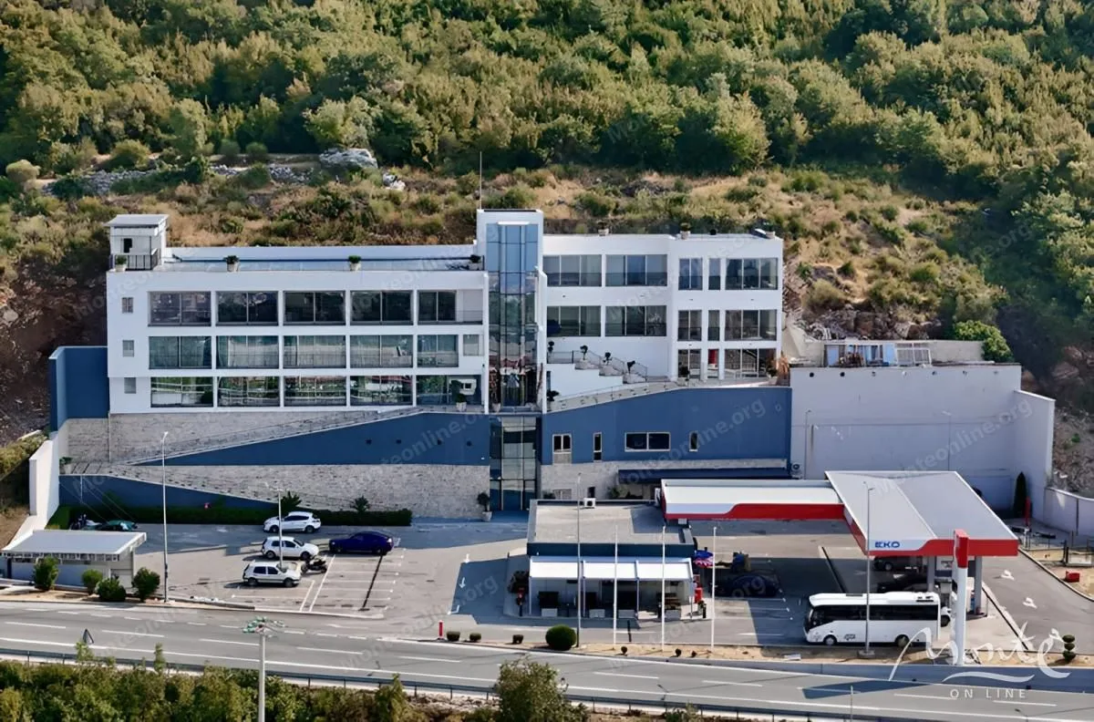 Sale, office space, 1800m², Lapčići, Budva