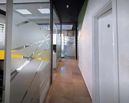 Rent, office space, 11m², City Kvart, Podgorica - image 6