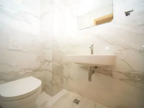 Rent, apartment, 74m², City Kvart, Podgorica - image 11