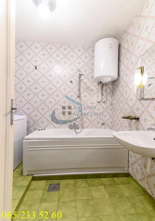 Sale, three bedroom apartment, 72m², Zeleni Venac, Beograd