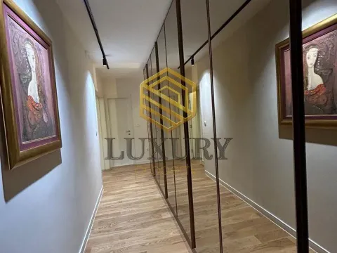 Rent, two bedroom apartment, 108m², Central Point, Podgorica - image 5