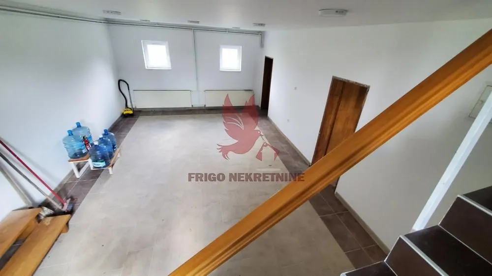 Prodaja, kuća, 238m², Mladenovac, Beograd
