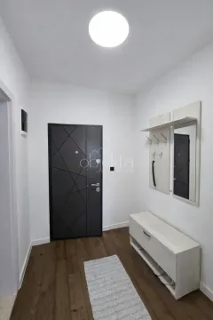 Rent, one bedroom apartment, 52m², Tivat, Crna Gora - image 10