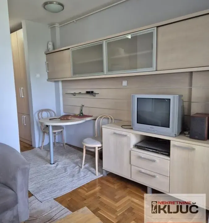 Rent, one bedroom apartment, 28m², Novo naselje, Novi Sad