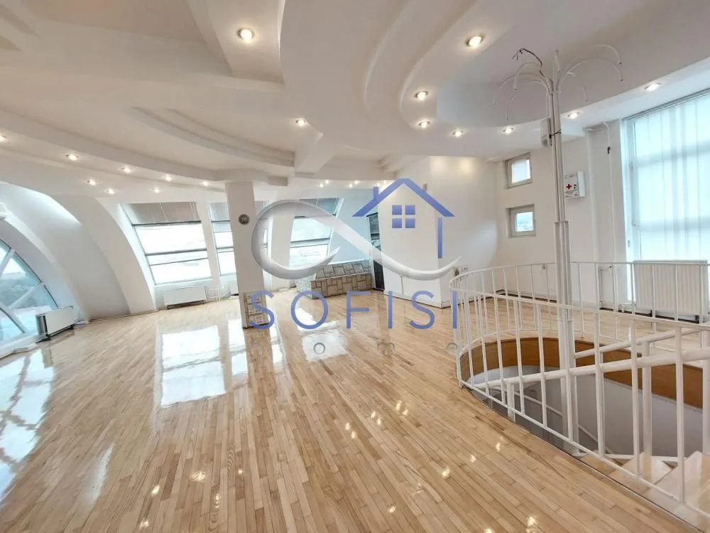 Rent, office space, 216m², Centar, Novi Sad