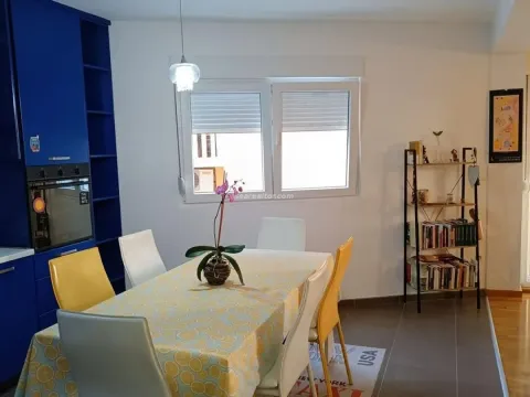 Izdavanje, dvosoban stan, 81m², Tivat, Crna Gora - image 6