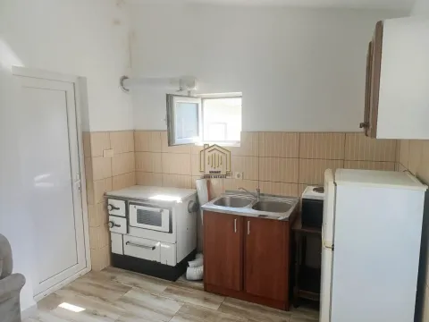 Izdavanje, kuća, 32m², Spuž, Danilovgrad - image 6