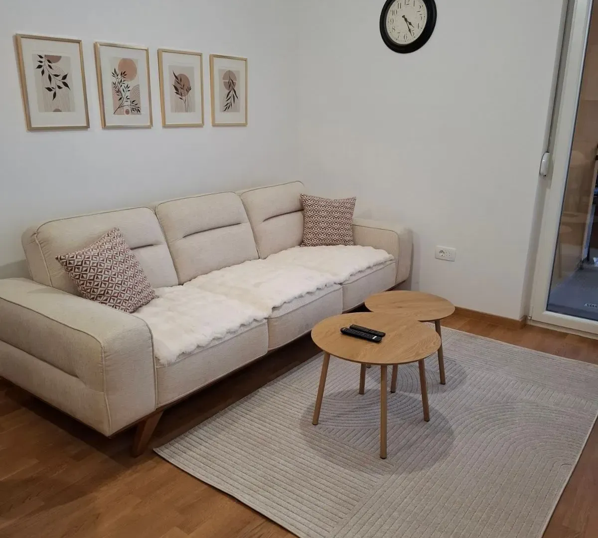 Rent, one bedroom apartment, 47m², Pobrežje, Podgorica