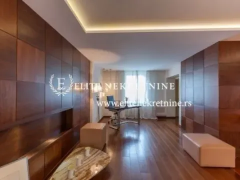 Rent, four bedroom apartment, 240m², Kalenić Pijaca, Vračar Sve Podlokacije - image 11