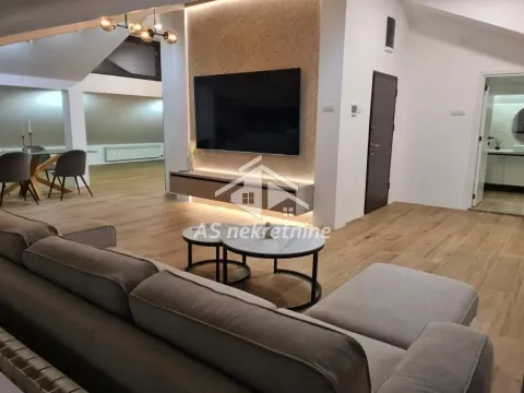 Rent, three bedroom apartment, 360m², Savski Venac, Beograd - image 2