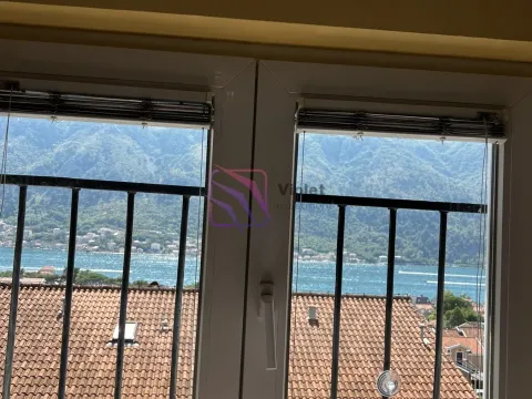 Prodaja, trosoban stan, 88m², Podgorica, Crna Gora - image 2