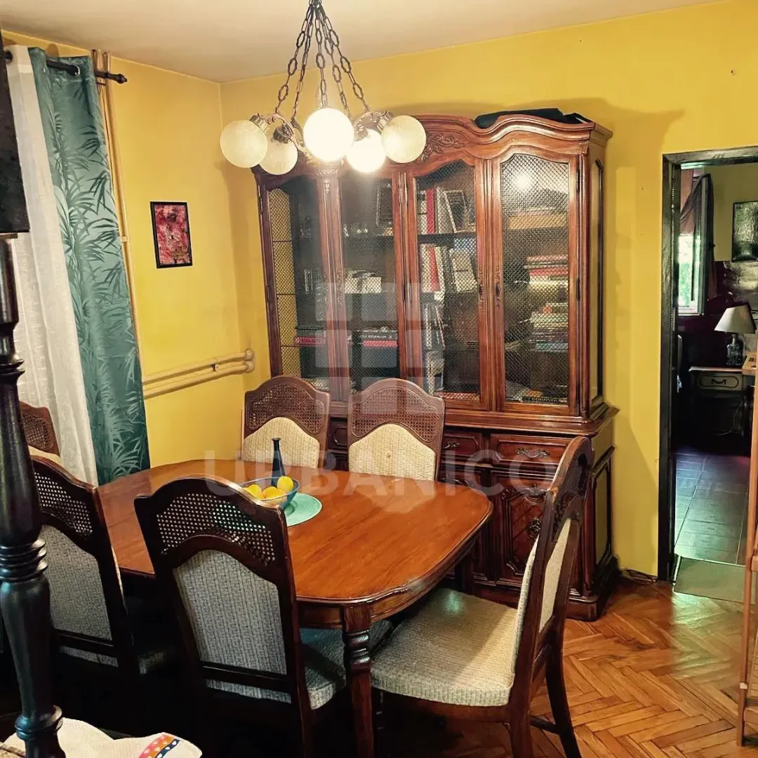 Sale, house, 220m², Centar, Cetinje