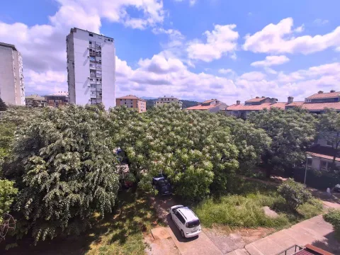 Izdavanje, stan, 115m², Momišići, Podgorica - image 19