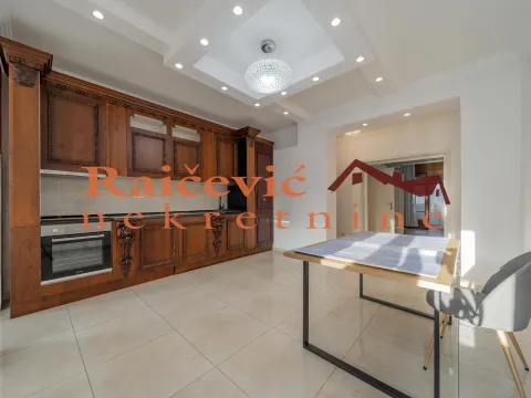 Rent, three bedroom apartment, 102m², Cvetni Trg, Vračar Sve Podlokacije - image 18