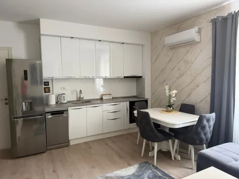 Izdavanje, jednosoban stan, 50m², Dubovica, Budva - image 2