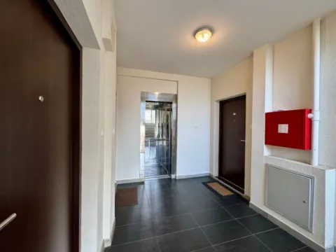 Stan-na-dan, jednosoban stan, 45m², Centar, Budva - image 12