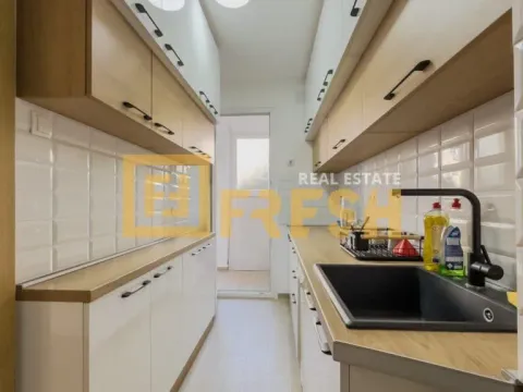 Izdavanje, dvosoban stan, 64m², Tivat, Crna Gora - image 3