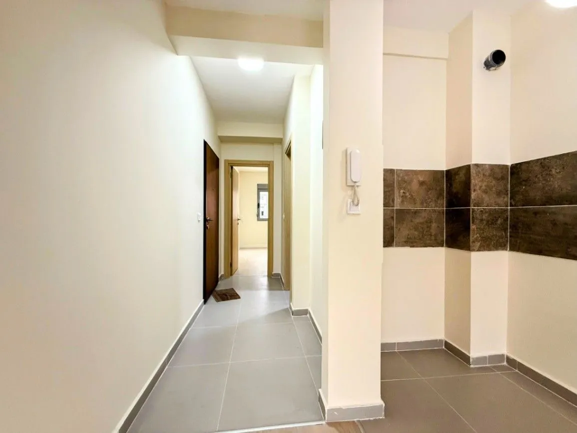 Prodaja, jednosoban stan, 42m², Ljubović, Podgorica