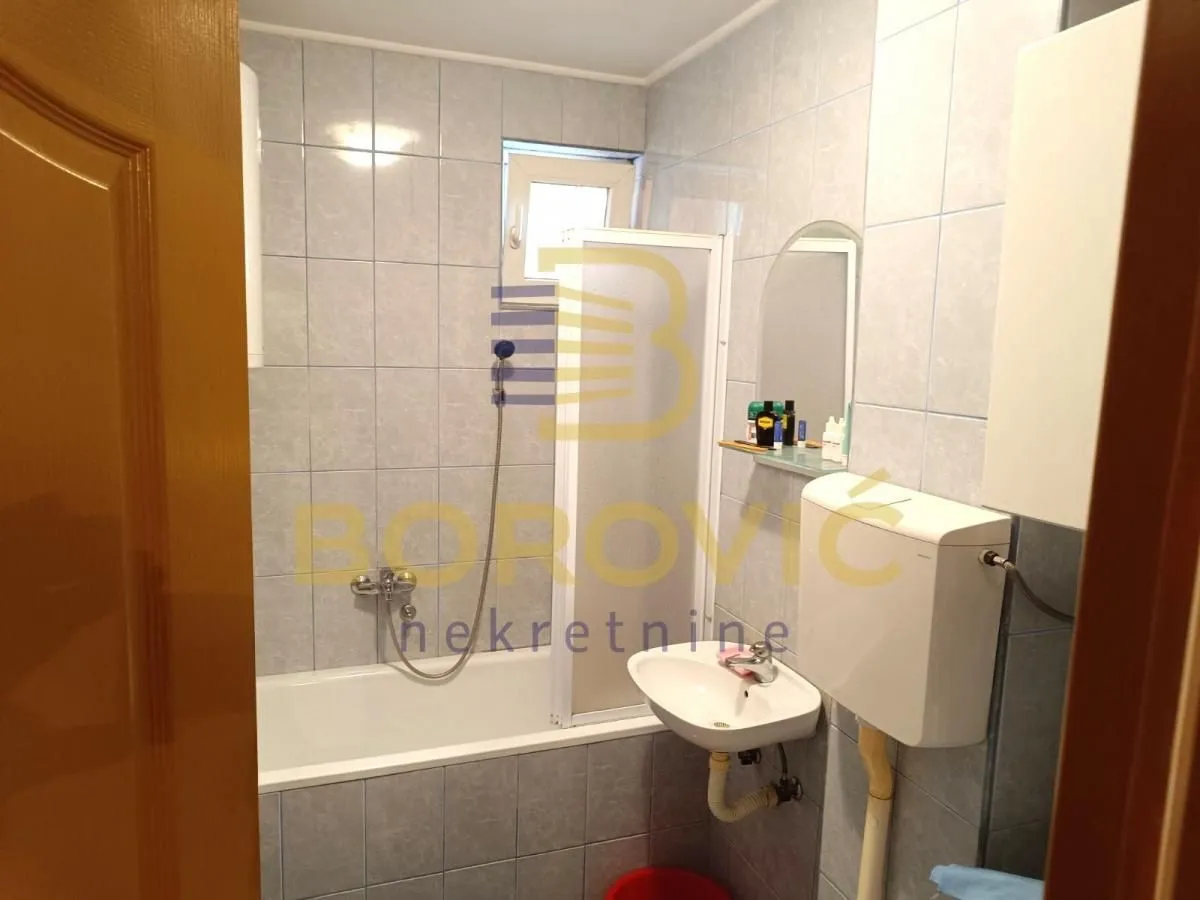 Sale, four bedroom apartment, 124m², Vidikovački venac, Rakovica
