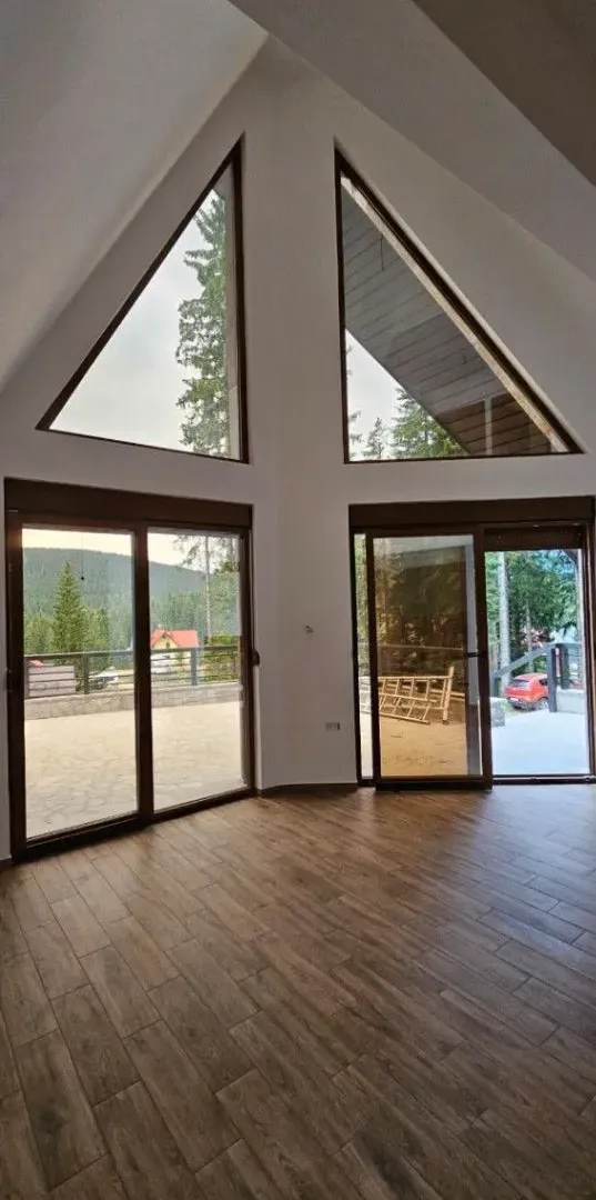 Prodaja, kuća, 160m², Žabljak, Crna Gora