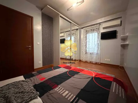 Izdavanje, dvosoban stan, 80m², Momišići, Podgorica - image 7