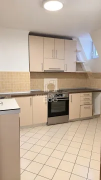 Prodaja, stan, 175m², Zemun Centar, Zemun Sve Podlokacije - image 7